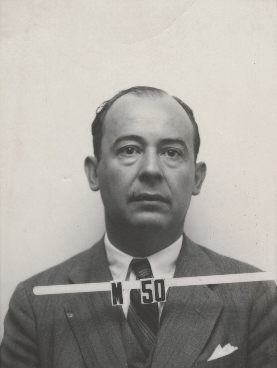 Von Neumann ecrit la notice de tous les ordinateurs a venir