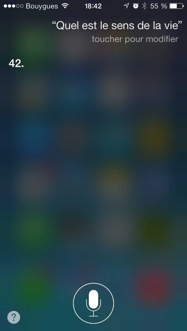 Capture Siri 2013 : question « Quel est le sens de la vie », reponse « 42.… »